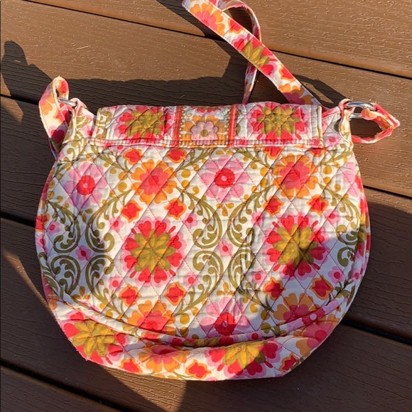 Vera Bradley Saddle Bag Purse - Picture 4 of 8